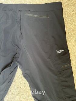 ARC'TERYX Mens Trousers Size 32 X 32 Black Walking Hiking Trousers EUC