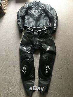 Alpinestars 2 Piece Motorcycle Leathers Suit zip together Jacket & Trousers