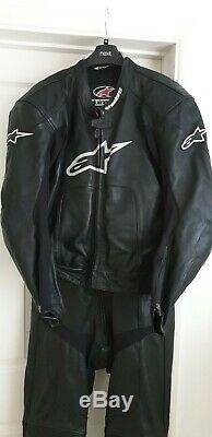Alpinestars 2 piece Leather Motorbike Suit Size Jacket 56 Trousers 56