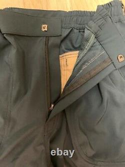 Arcteryx Men's Pants Dark Blue With Black Excellent Condition Sz L