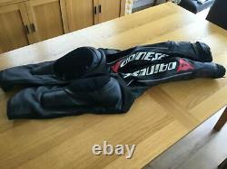 Dainese Delta ProC2 leather motorcycle trousers size 58, black withred logo hot