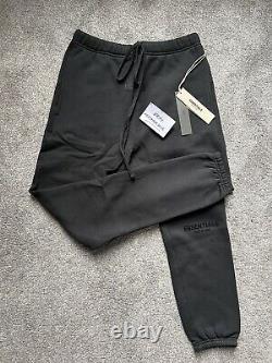 Essentials X FOG Size S Straight Leg Sweat Pants Black / 100% AUTHENTIC