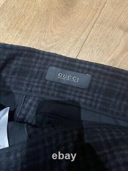 Gucci mens trousers (Size 46)