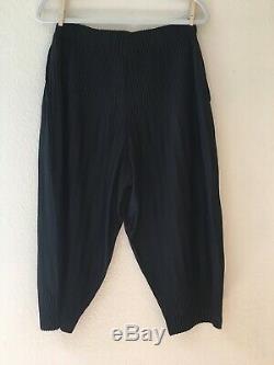 Issey Miyake Homme Plisse Mens Cropped Pleated Pants Size(2) M Black