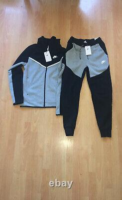 Mens Nike Sportwear Tech Fleece Tracksuit Size XS Black/Grey