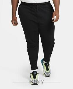 New Nike Tech Fleece Tracksuit Full Set Size Small Black Hoodie/Joggers